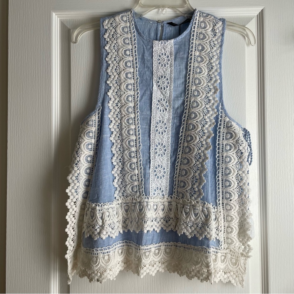 Zara blue and White Lace Sleeveless Top
